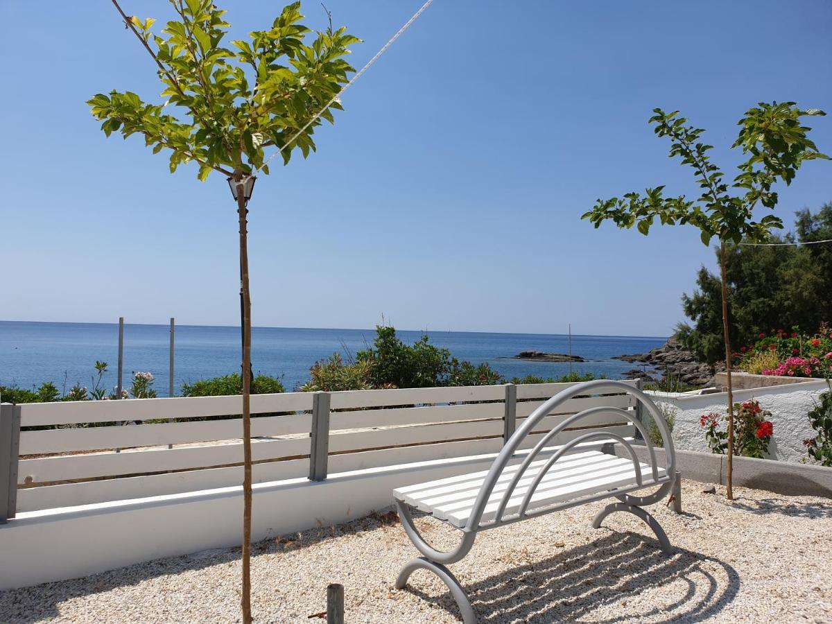 Summer Vibes Achlia Ngoại thất bức ảnh